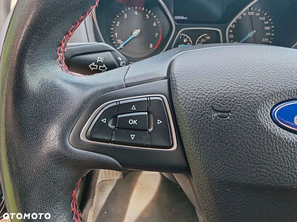 Ford Focus 1.5 EcoBoost ST-Line ASS - 18