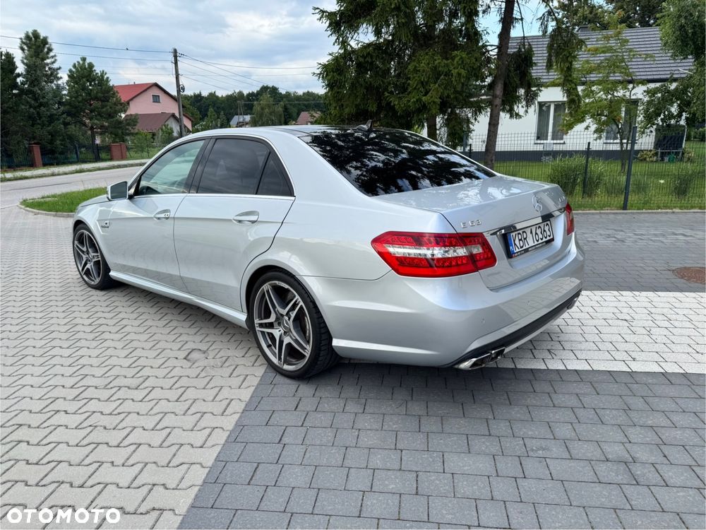 Mercedes-Benz Klasa E 63 AMG - 4