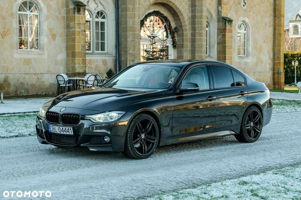 BMW Seria 3 320d xDrive Luxury Line - 1