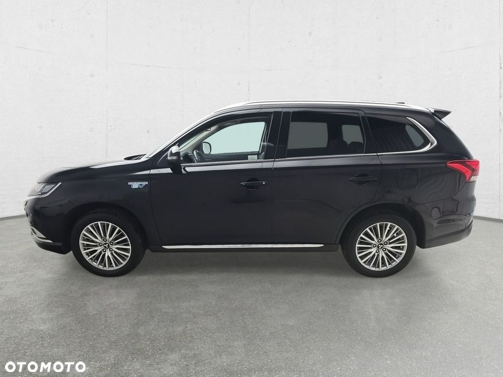 Mitsubishi Outlander - 9
