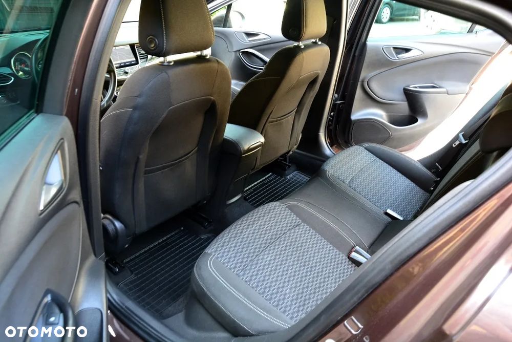 Opel Astra 1.4 Turbo Dynamic - 7