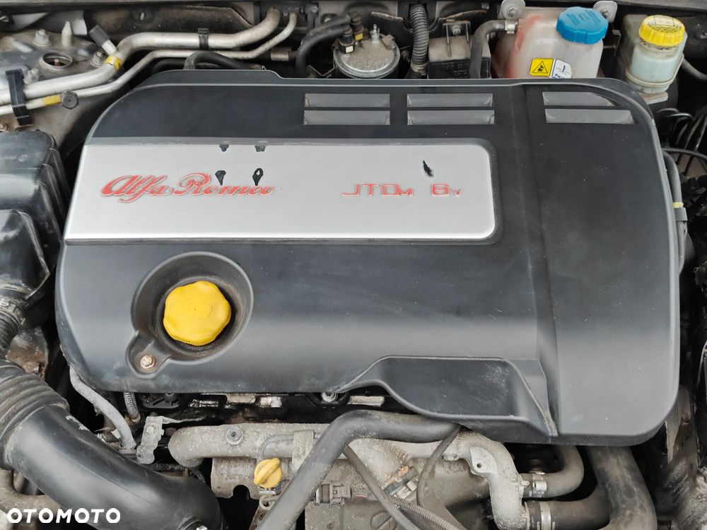 Alfa Romeo 159 1.9 JTDM 8V DPF - 17