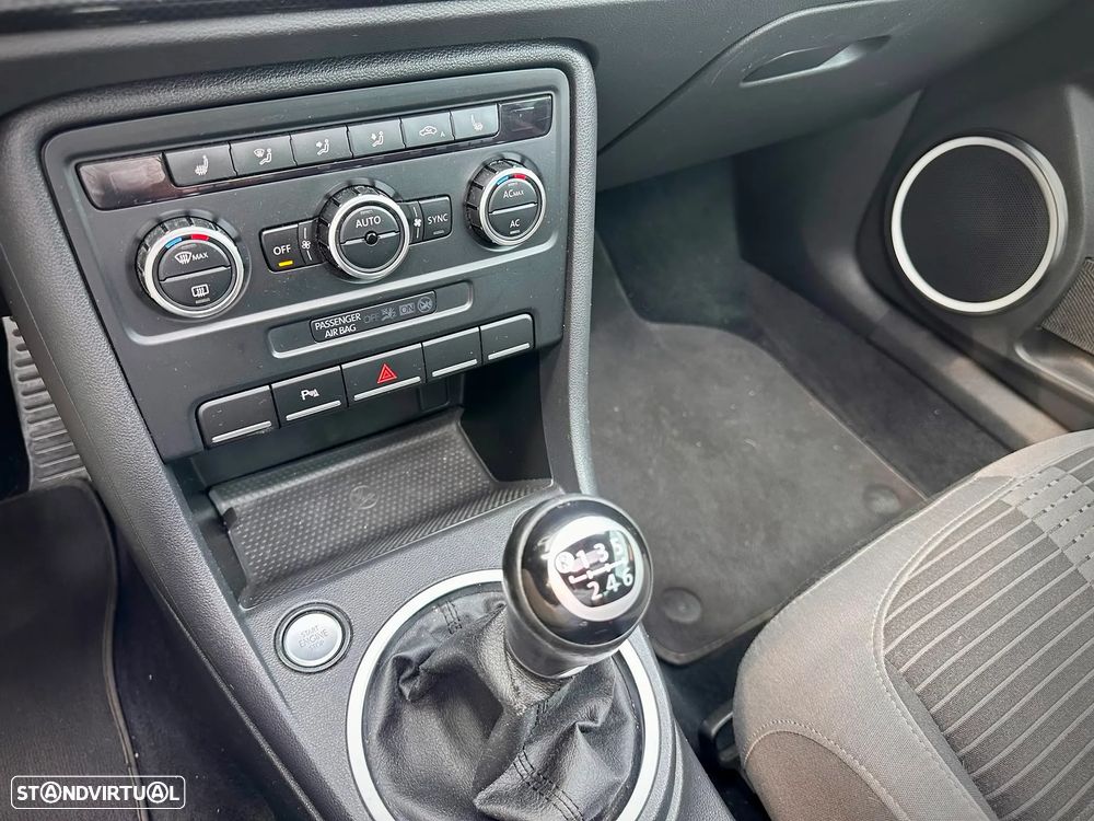VW New Beetle 1.4 TSI Exclusive Sport - 18