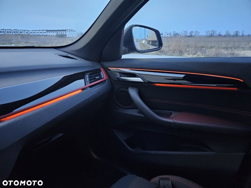 BMW X1 sDrive18d xLine sport - 33