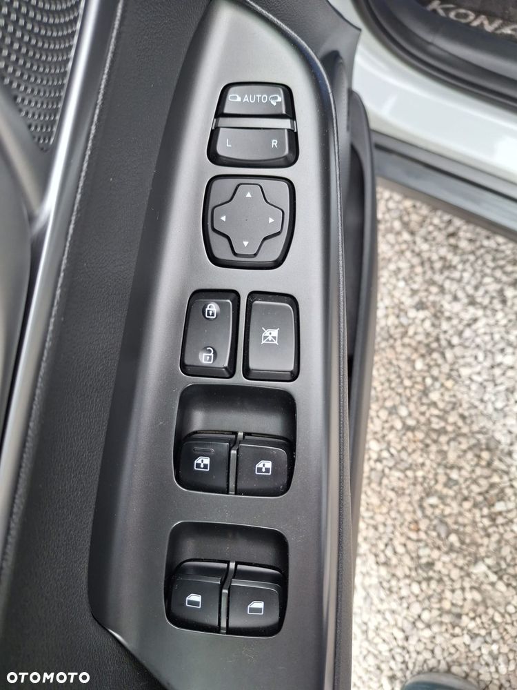Hyundai Kona 39kWh Premium - 19