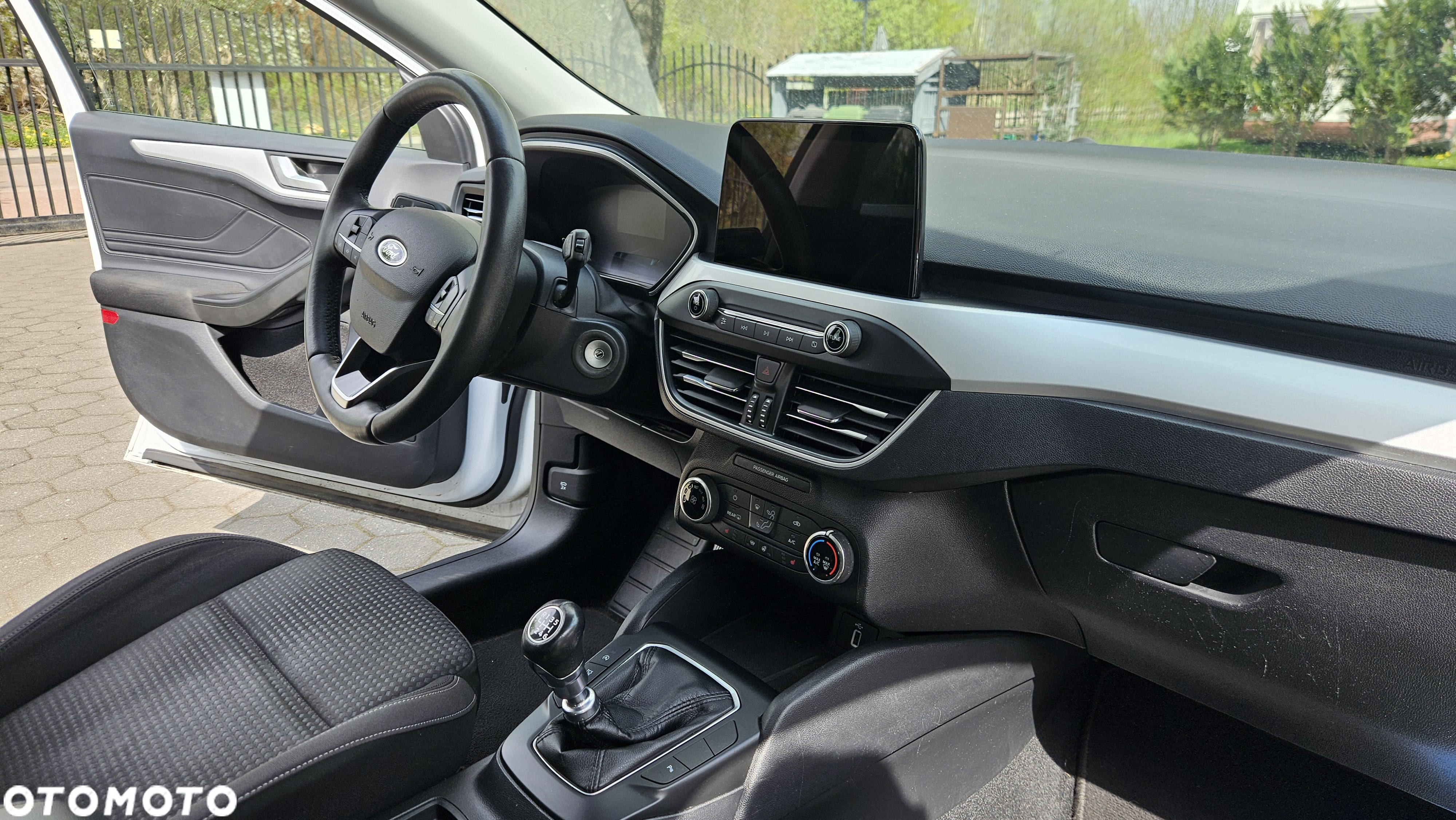 Ford Focus 1.5 EcoBlue Start-Stopp-System COOL&CONNECT - 6