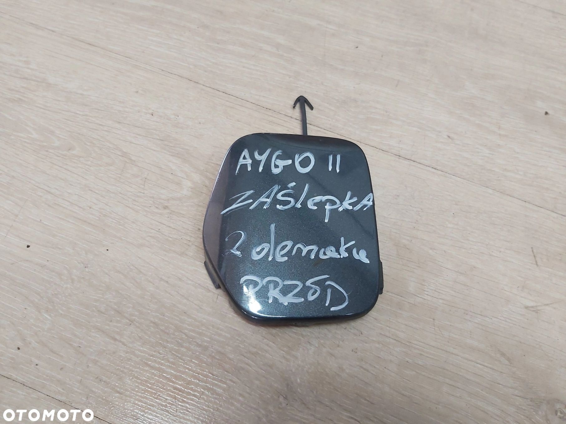 Toyota AYGO II zaślepka haka zderzaka przód 52127-0H190 - 1