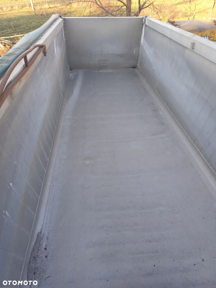 Schmitz Cargobull SKI 24 - 6