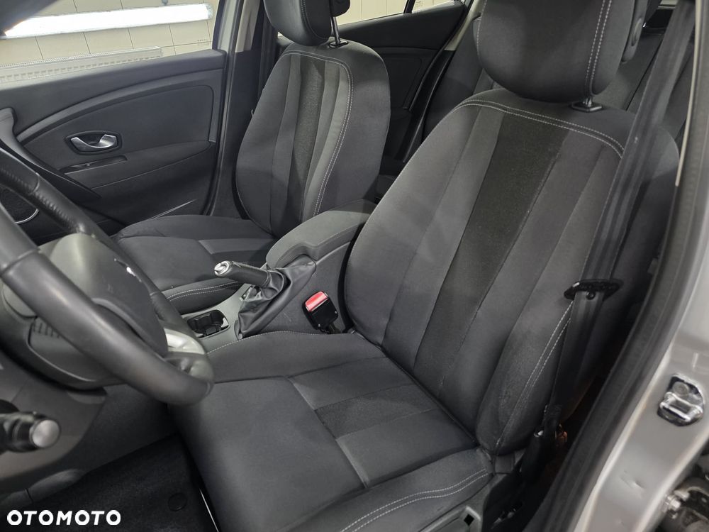 Renault Megane 1.6 16V 110 Dynamique - 7