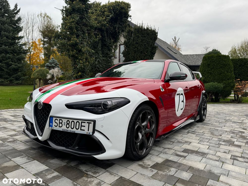 Alfa Romeo Giulia 2.9 Bi Turbo V6 Quadrifoglio - 1
