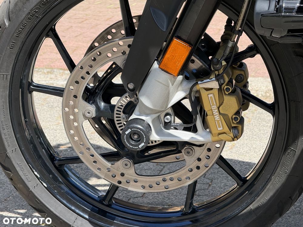 BMW R - 6