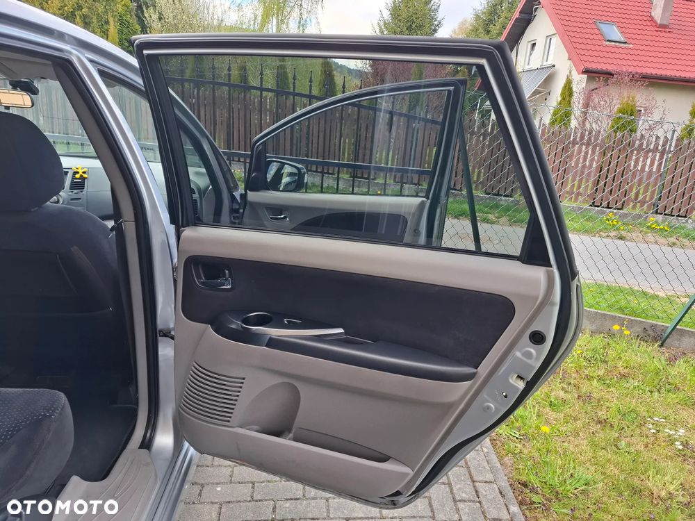 Mitsubishi Grandis 2.0 DI-D Invite - 6