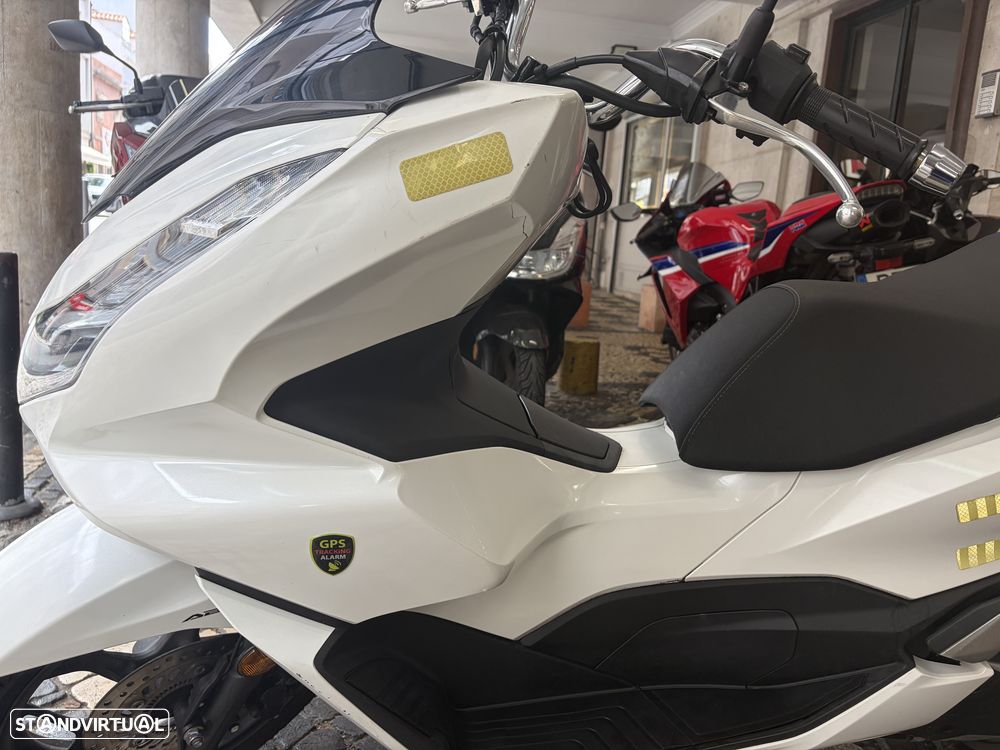 Honda PCX125 2023 (934375) - 11