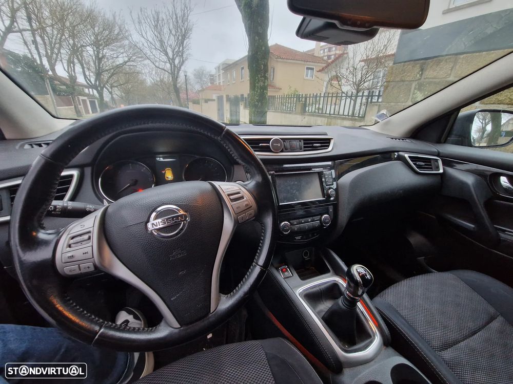 Nissan Qashqai 1.5 dCi N-Connecta - 5