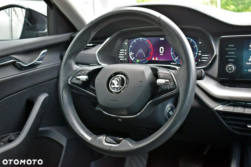 Skoda Octavia 2.0 TDI Ambition DSG - 18
