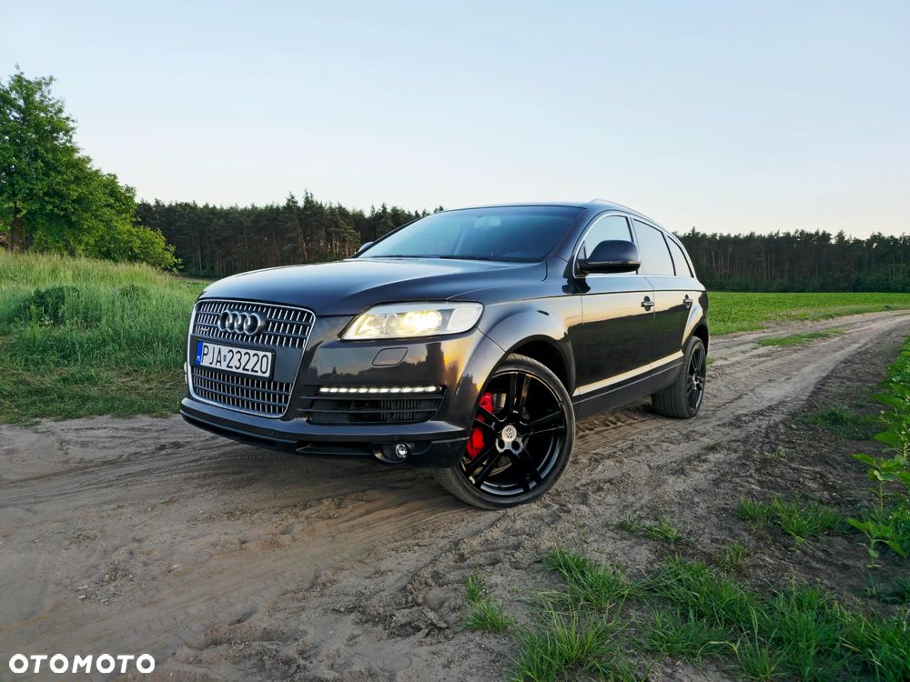 Audi Q7 - 12