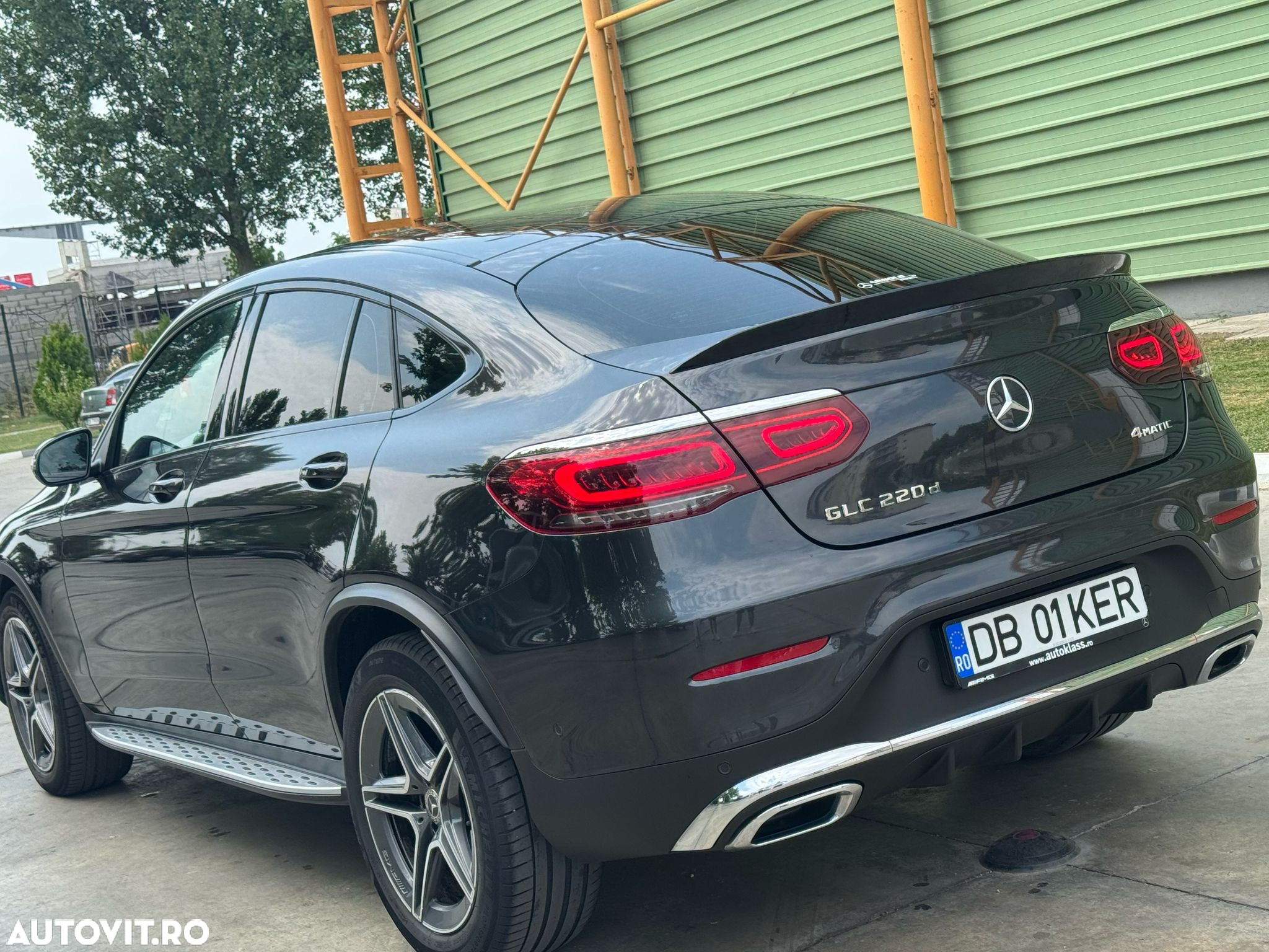 Mercedes-Benz GLC Coupe 220 d 4MATIC - 2