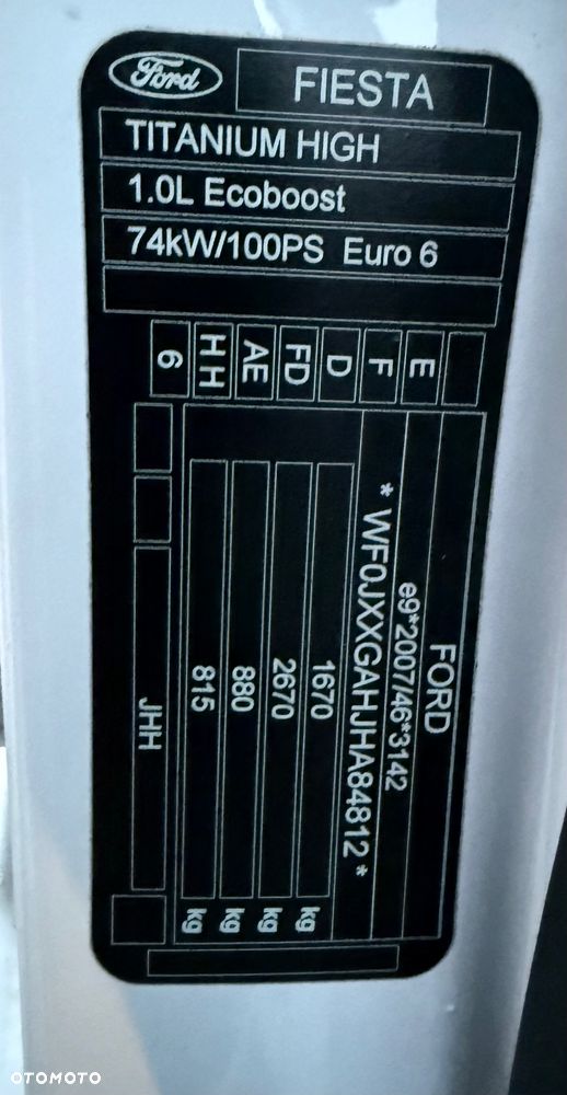 Ford Fiesta 1.0 EcoBoost S&S TITANIUM - 33