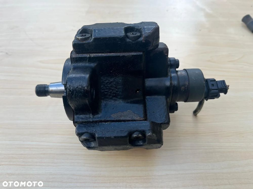 Pompa wtryskowa BOSCH Land Rover Freelander 2.0 Td4 - 2