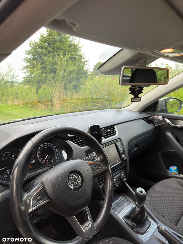 Skoda Octavia Scout 2.0 TDI 4x4 - 5