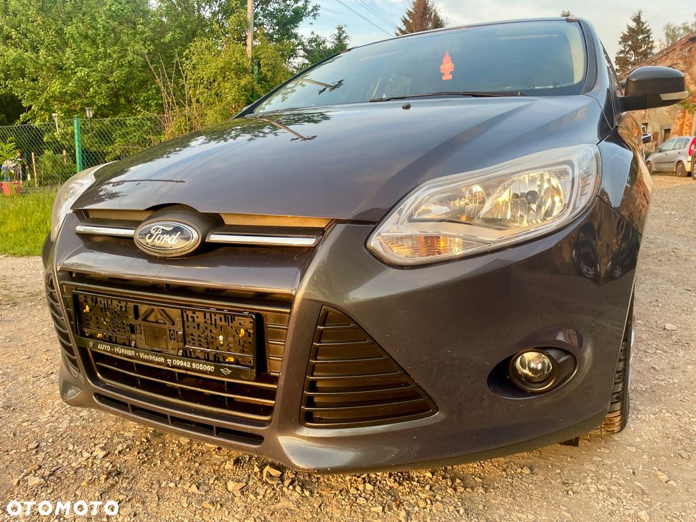 Ford Focus 1.6 TDCi DPF Champions Edition - 3