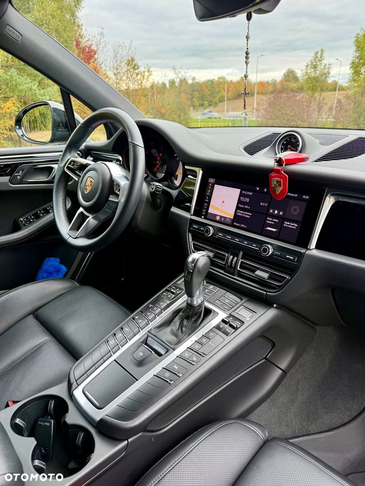Porsche Macan - 27