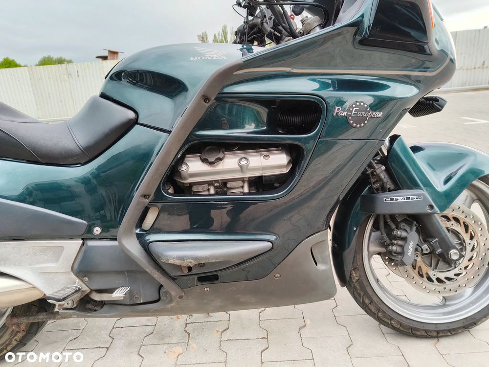 Honda ST - 9