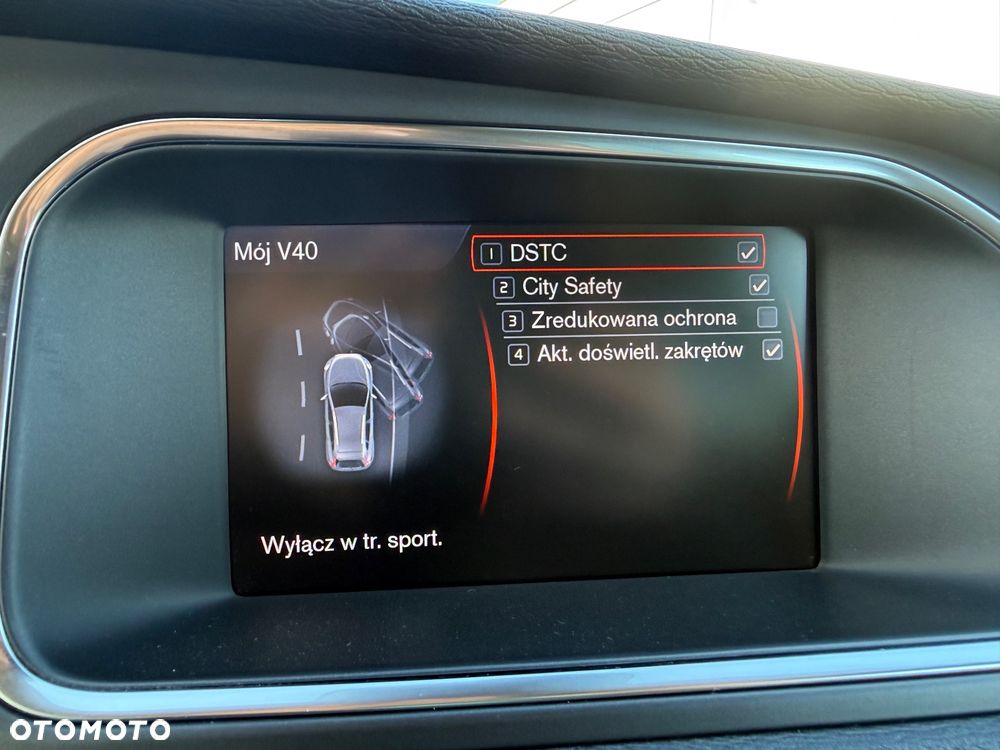 Volvo V40 - 17