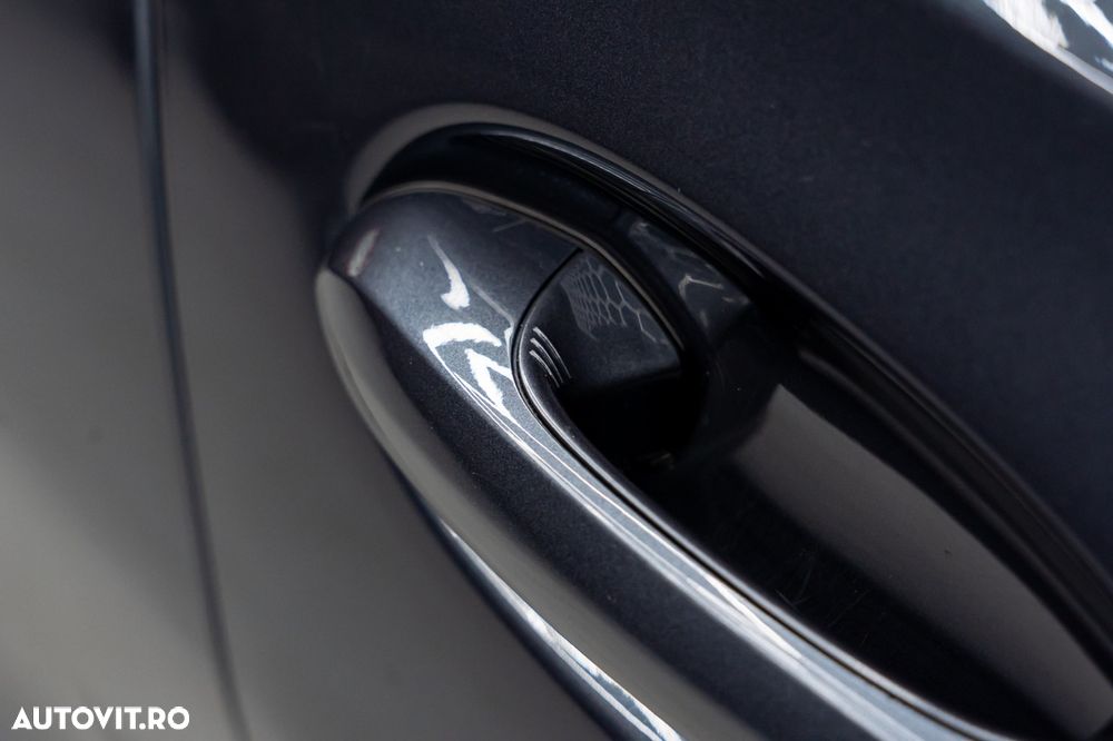 BMW X6 xDrive40i AT MHEV - 27