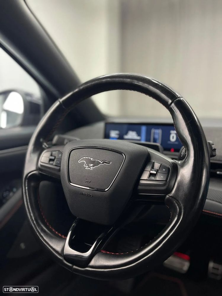 Ford Mustang Mach-E 75.7 kWh Premium AWD - 21
