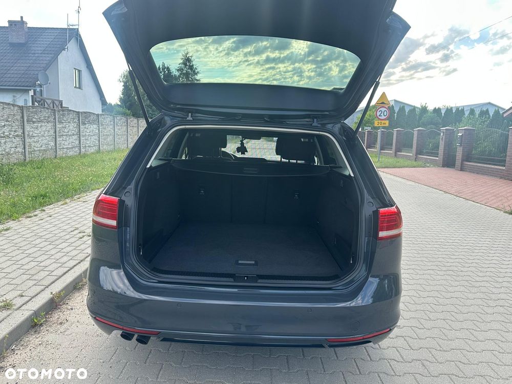 Volkswagen Passat 2.0 TDI BMT Comfortline - 17
