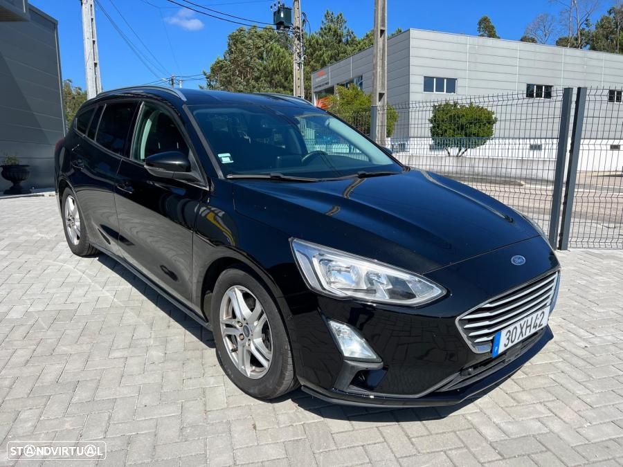 Ford Focus SW 1.5 TDCi EcoBlue Active - 4