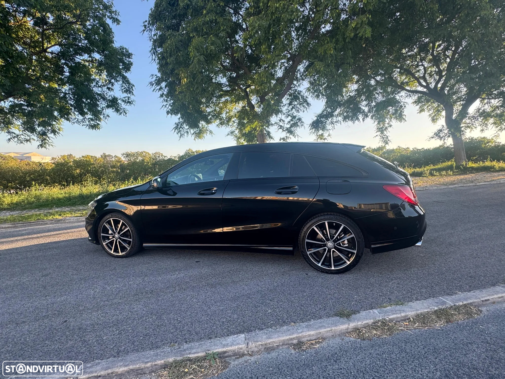 Mercedes-Benz CLA 200 Shooting Brake (CDI) d 4Matic 7G-DCT - 19
