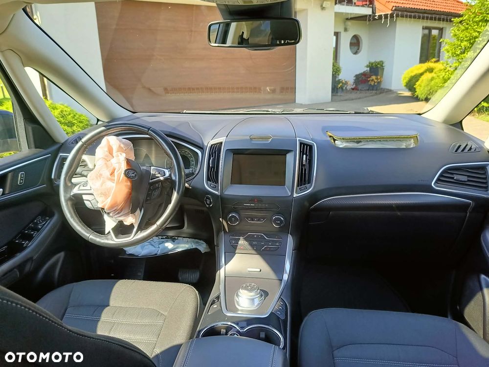 Ford Galaxy 2.0 TDCi Titanium - 17