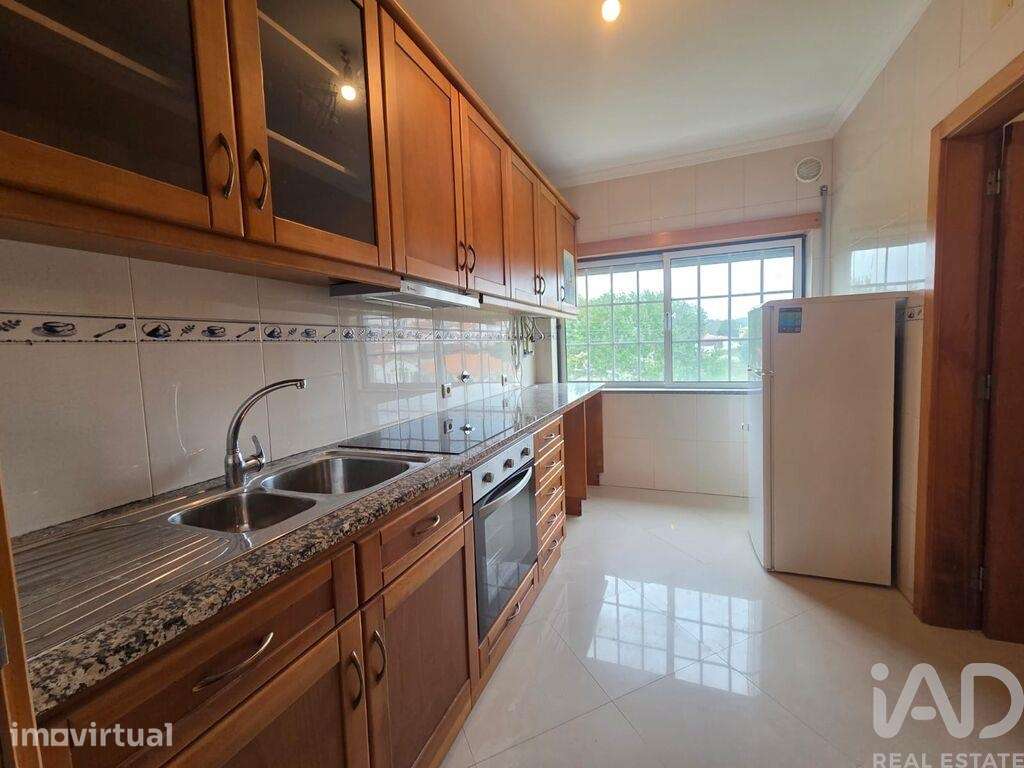 Apartamento T2 em Santa Comba Dão e Couto do Mosteiro de 71 m2 - Grande imagem: 3/27