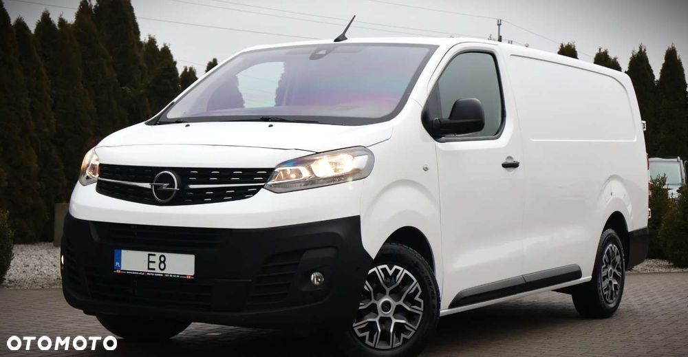 Opel Vivaro - 1