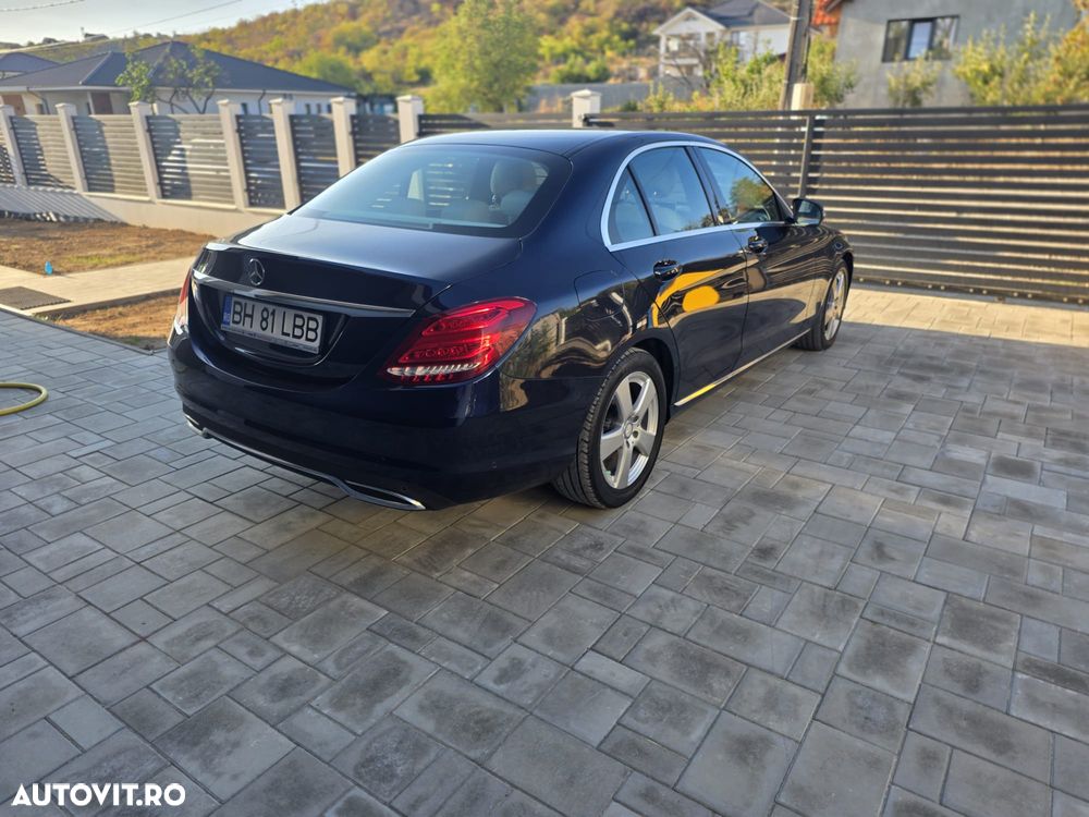 Mercedes-Benz C 220 d - 4