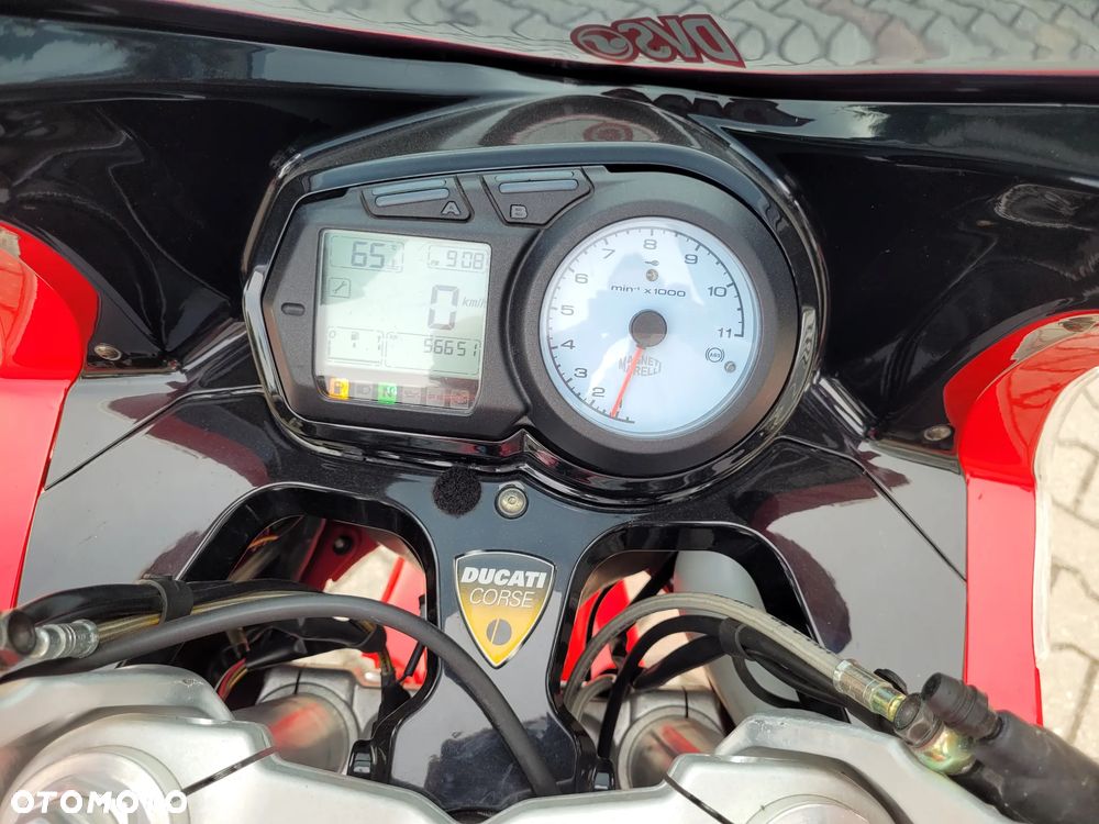 Ducati ST4 - 11