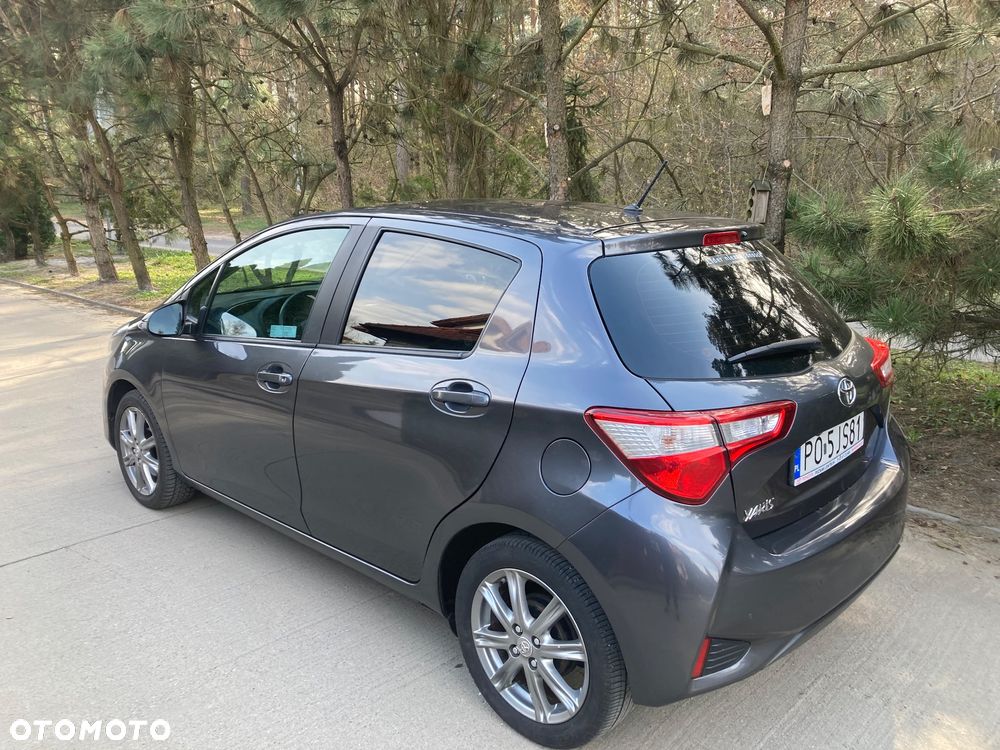 Toyota Yaris 1.5 Premium - 16