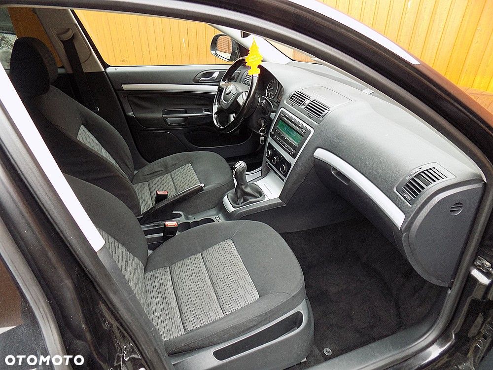 Skoda Octavia 1.6 TDI DPF Fun - 8