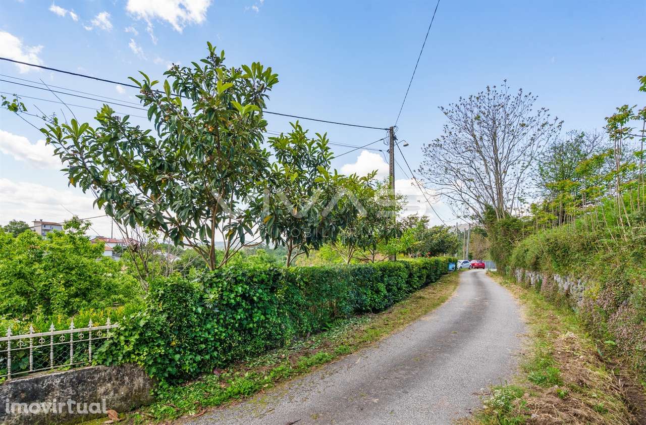Terreno Urbano  Venda em Sande, Vilarinho, Barros e Gomide,Vila Verde - Grande imagem: 3/29