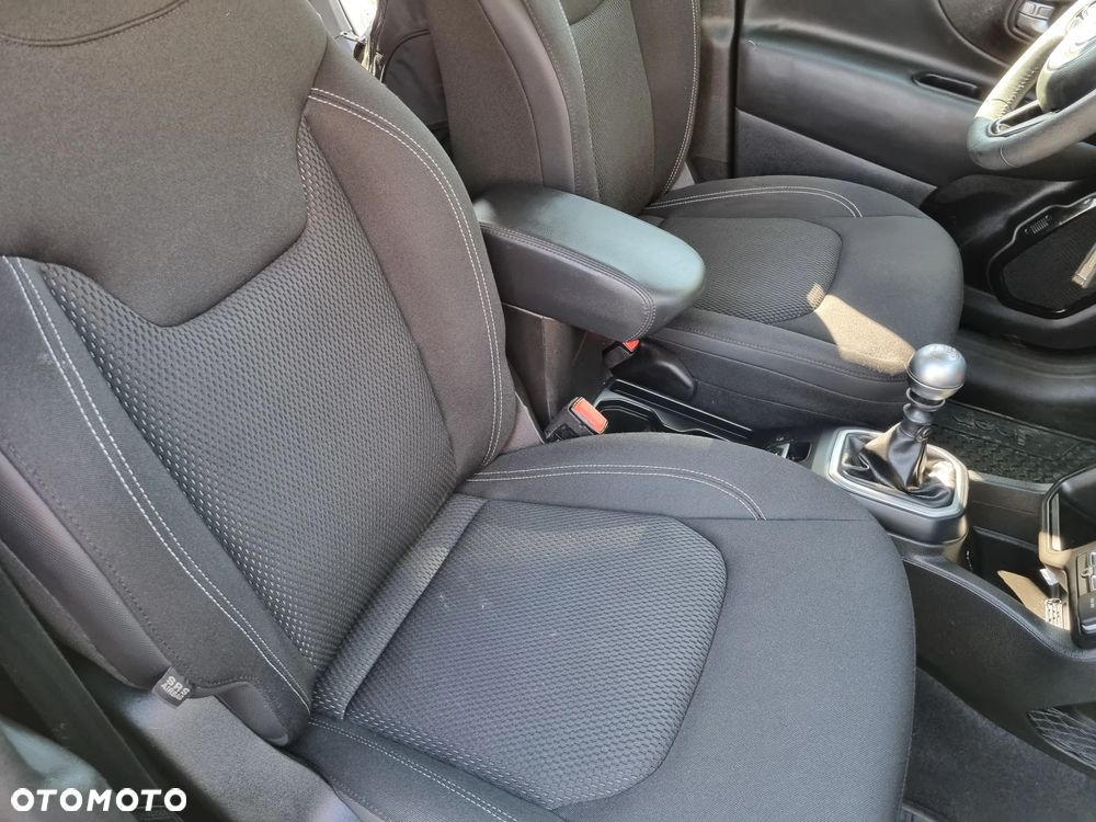 Jeep Renegade 1.0 T-GDI Limited - 15