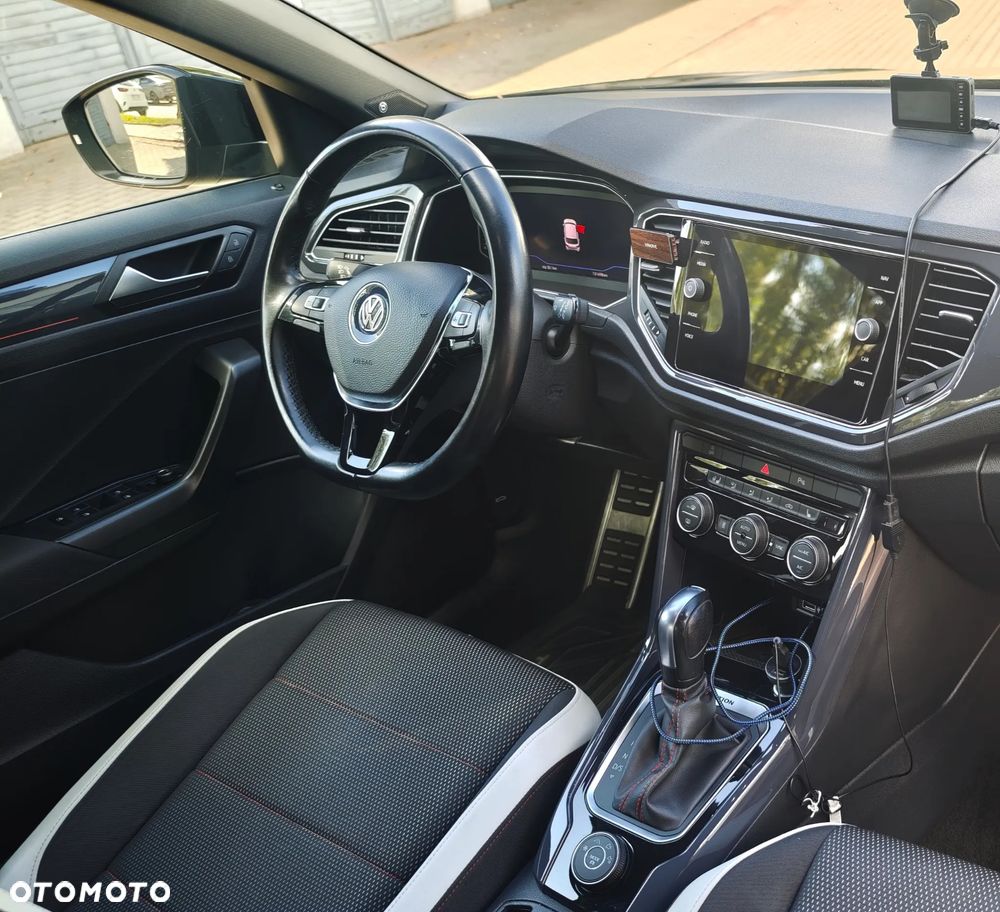 Volkswagen T-Roc - 25