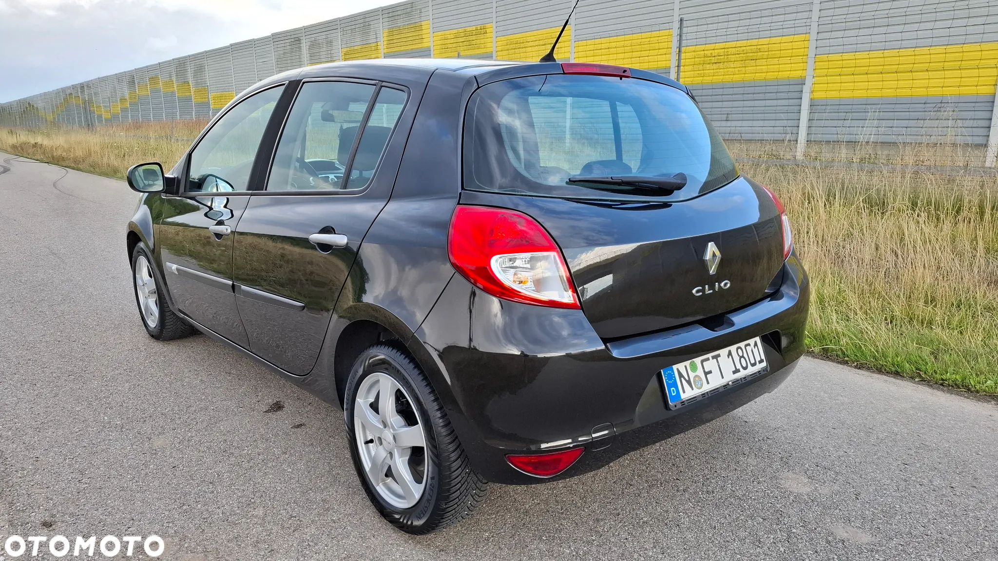 Renault Clio 1.2 TCE Alize - 11