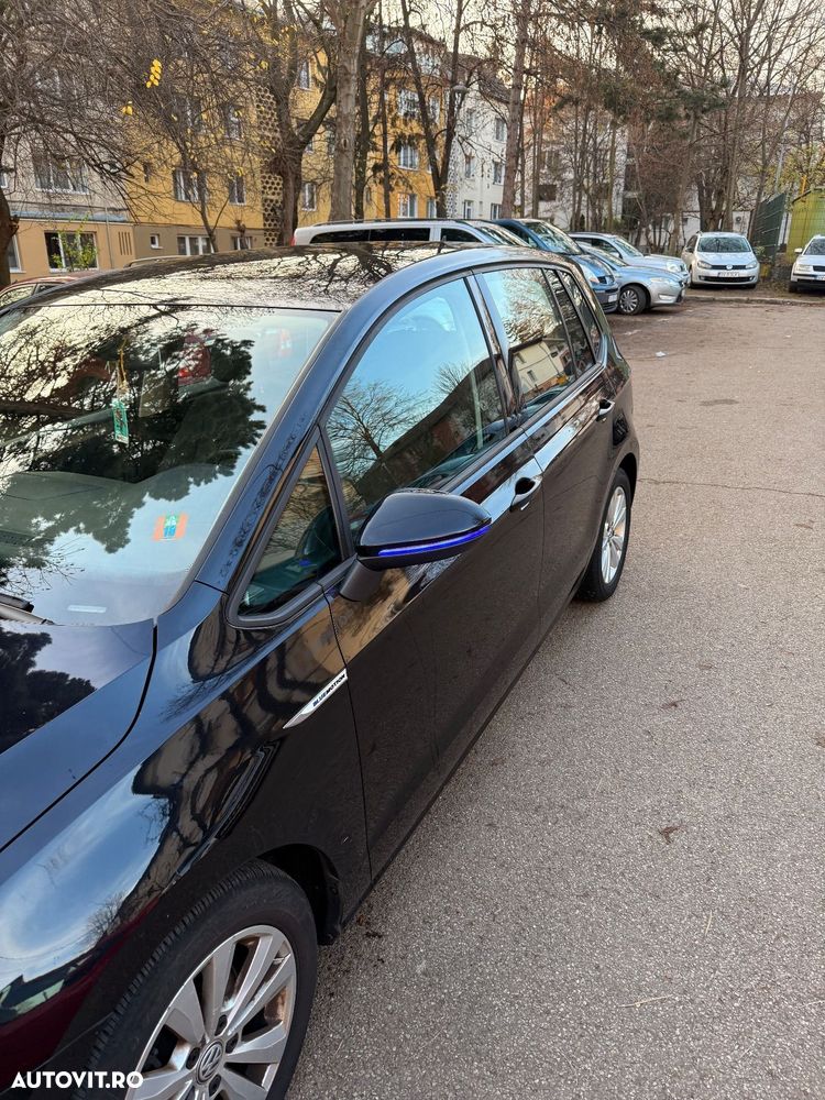 Volkswagen Golf 1.6 TDI 4Motion BlueMotion Technology Lounge - 2