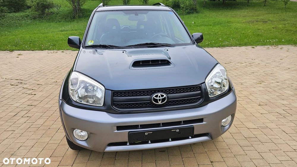 Toyota RAV4 D-4D 4x4 - 3
