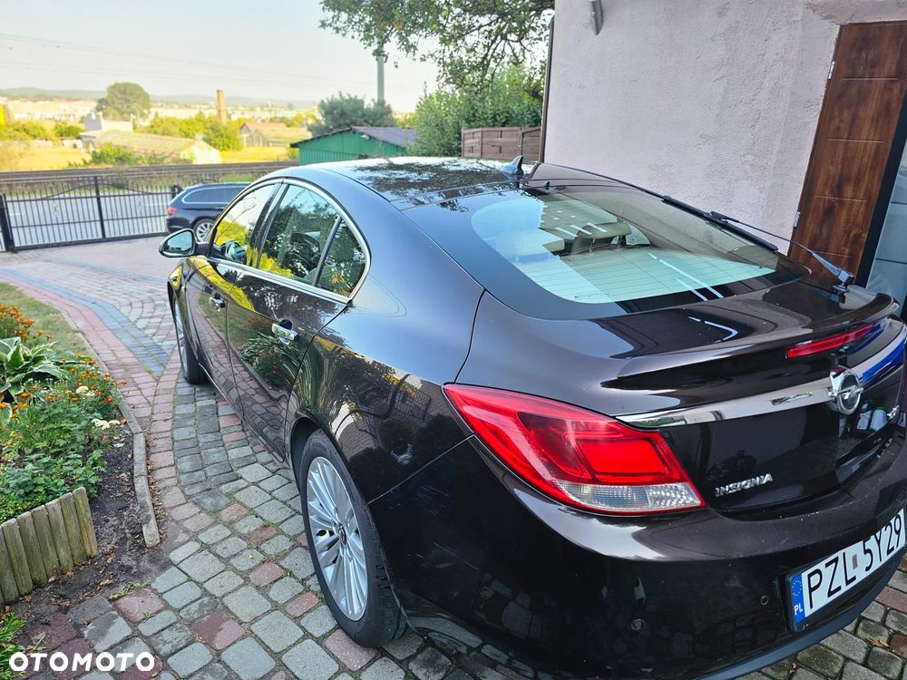 Opel Insignia 2.0 CDTI Cosmo - 3