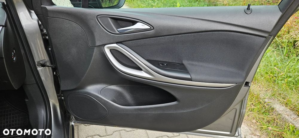 Opel Astra - 33