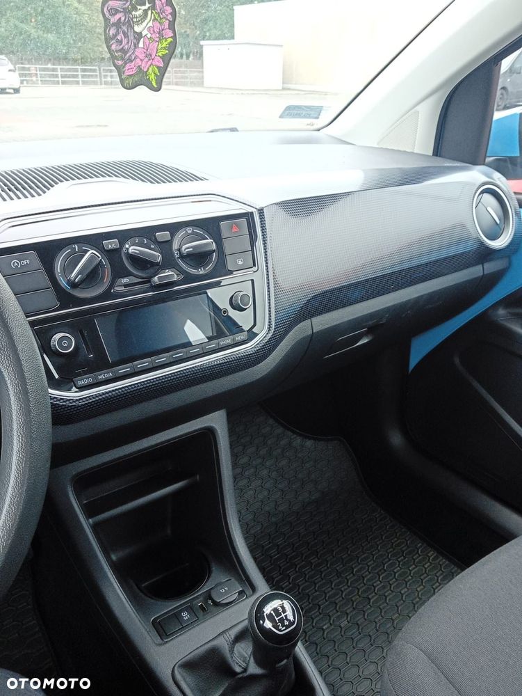 Volkswagen up! 1.0 move - 13