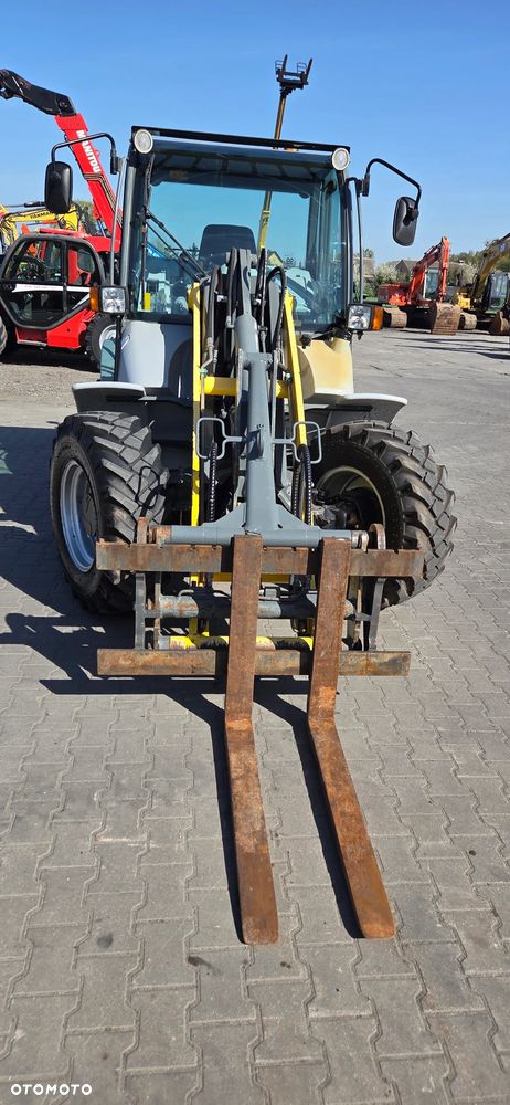 Kramer <<Kramer 480, 2014R, łyżka+widły, pływające ramię, z Niemiec>> - 3